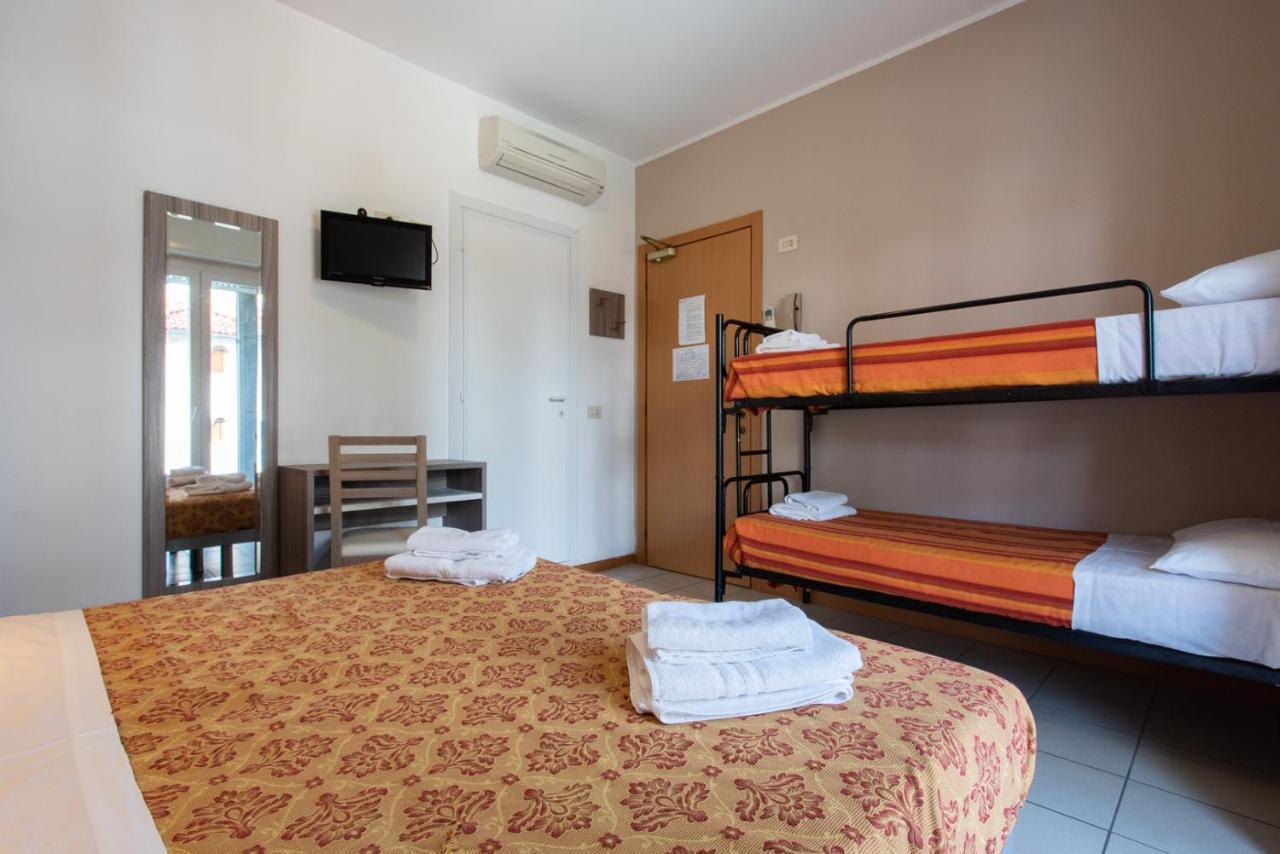 Hotel Consul - Family Hotel Riccione Esterno foto