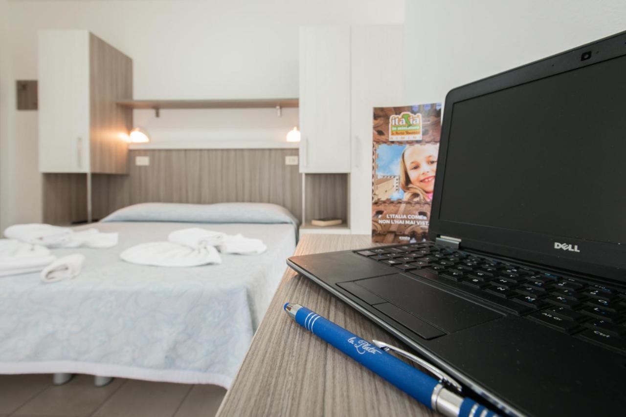 Hotel Consul - Family Hotel Riccione Esterno foto