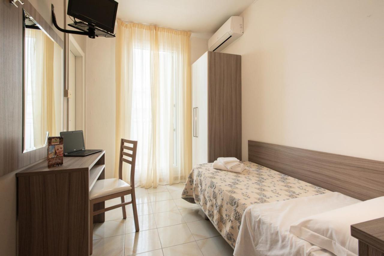 Hotel Consul - Family Hotel Riccione Esterno foto